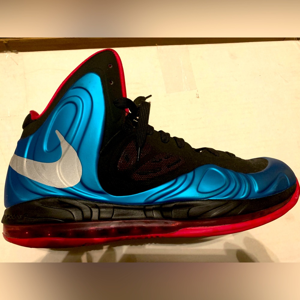 Nike Air Hyperposite